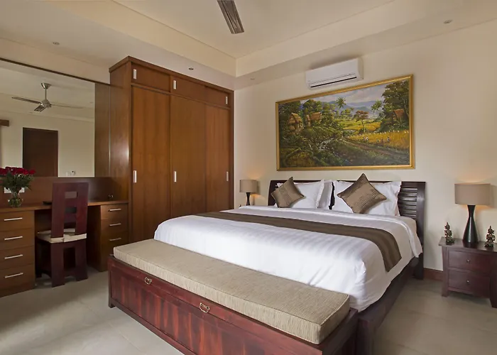 The Oasis Retreat Seminyak ホテル 4*